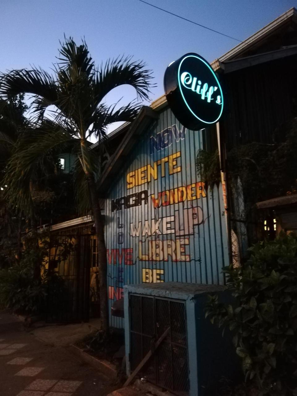 La Gruta Cliff'S Hostel מראה חיצוני תמונה